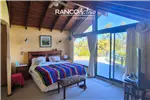  Venta  Casa en Valdivia  $563.782.400 UF13.700 