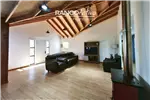  Venta  Casa en Mariquina  UF6.075,04 $250.000.000 